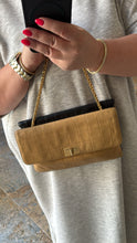 Lade das Bild in den Galerie-Viewer, CHANEL 2.55 DOUBLE CLUTCH