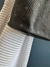 Lade das Bild in den Galerie-Viewer, MCM LIZ SHOPPER MEDIUM