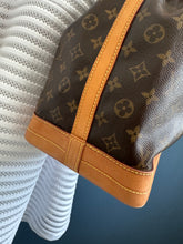 Lade das Bild in den Galerie-Viewer, LOUIS VUITTON NOE GRANDE