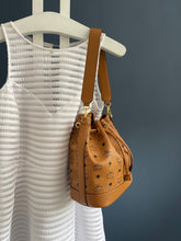 Lade das Bild in den Galerie-Viewer, MCM DESSAU BEUTEL