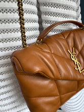 Lade das Bild in den Galerie-Viewer, YSL PUFFER