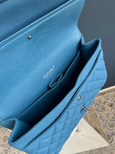 Lade das Bild in den Galerie-Viewer, CHANEL DOUBLE FLAP JUMBO