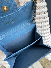 Lade das Bild in den Galerie-Viewer, CHANEL MINI WOC