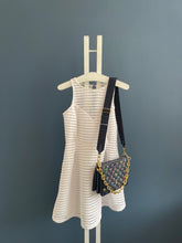 Lade das Bild in den Galerie-Viewer, LOUIS VUITTON COUSSIN PM