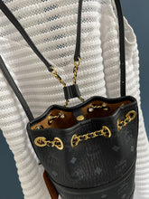 Lade das Bild in den Galerie-Viewer, MCM AREN RUCKSACK