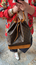 Lade das Bild in den Galerie-Viewer, LOUIS VUITTON NOÉ GRANDE