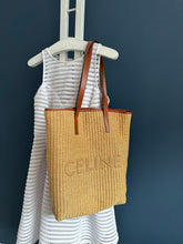 Lade das Bild in den Galerie-Viewer, CÉLINE CABAS SHOPPER