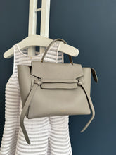 Lade das Bild in den Galerie-Viewer, CÉLINE BELT