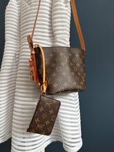 Lade das Bild in den Galerie-Viewer, LOUIS VUITTON ALL IN BB