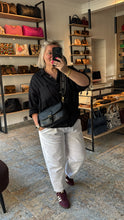 Lade das Bild in den Galerie-Viewer, LOUIS VUITTON DIANE