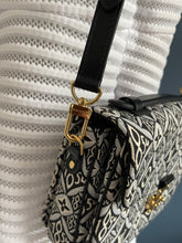 Lade das Bild in den Galerie-Viewer, LOUIS VUITTON MÉTIS 1854