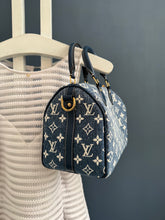 Lade das Bild in den Galerie-Viewer, LOUIS VUITTON SPEEDY 25 DENIM
