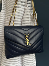 Lade das Bild in den Galerie-Viewer, YSL LOULOU SMALL