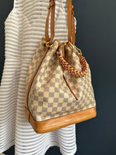 Lade das Bild in den Galerie-Viewer, LOUIS VUITTON NOÉ GRANDE