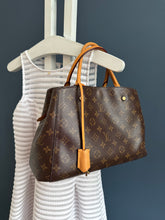 Lade das Bild in den Galerie-Viewer, LOUIS VUITTON MONTAIGNE