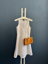 Lade das Bild in den Galerie-Viewer, MCM CLUTCH