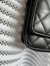 Lade das Bild in den Galerie-Viewer, CHANEL WOC