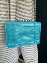 Lade das Bild in den Galerie-Viewer, MCM TRAVIA BAG