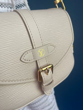 Lade das Bild in den Galerie-Viewer, LOUIS VUITTON SAUMUR BB