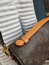 Lade das Bild in den Galerie-Viewer, LOUIS VUITTON MÉTIS