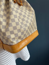 Lade das Bild in den Galerie-Viewer, LOUIS VUITTON NOÉ GRANDE