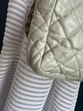 Lade das Bild in den Galerie-Viewer, CHANEL TIMELESS MEDIUM