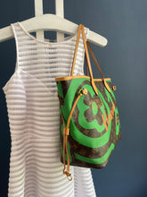 Lade das Bild in den Galerie-Viewer, LOUIS VUITTON NEVERFULL TAHITIENNE