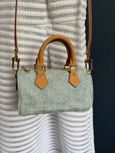 Lade das Bild in den Galerie-Viewer, LOUIS VUITTON NANO SPEEDY DENIM