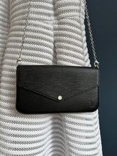 Lade das Bild in den Galerie-Viewer, LOUIS VUITTON FÉLICIE