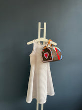 Lade das Bild in den Galerie-Viewer, LOUIS VUITTON SPEEDY 30 GAME ON