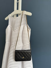 Lade das Bild in den Galerie-Viewer, CHANEL WOC
