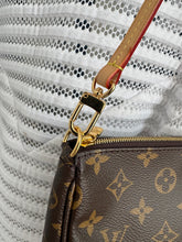 Lade das Bild in den Galerie-Viewer, LOUIS VUITTON POCHETTE