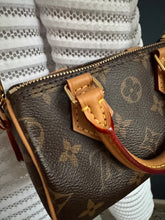 Lade das Bild in den Galerie-Viewer, LOUIS VUITTON NANO SPEEDY