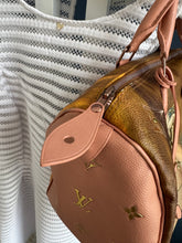 Lade das Bild in den Galerie-Viewer, LOUIS VUITTON SPEEDY FRAGONARD X JEFF KOONS