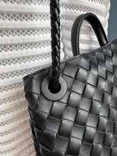 Lade das Bild in den Galerie-Viewer, BOTTEGA VENETA ANDIAMO