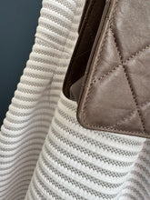 Lade das Bild in den Galerie-Viewer, CHANEL 2.55 DOUBLE FLAP
