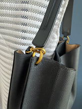 Lade das Bild in den Galerie-Viewer, MCM BEUTEL