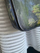 Lade das Bild in den Galerie-Viewer, LOUIS VUITTON MÉTIS MONET X JEFF KOONS