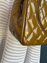 Lade das Bild in den Galerie-Viewer, CHANEL MAXI DOUBLE FLAP