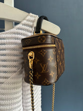 Lade das Bild in den Galerie-Viewer, LOUIS VUITTON VANITY