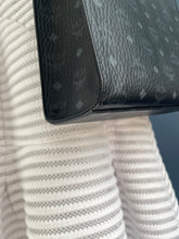 Lade das Bild in den Galerie-Viewer, MCM AREN BAG