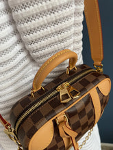 Lade das Bild in den Galerie-Viewer, LOUIS VUITTON VALISETTE BB