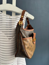 Lade das Bild in den Galerie-Viewer, LOUIS VUITTON DAUPHINE HOBO