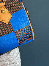 Lade das Bild in den Galerie-Viewer, LOUIS VUITTON SPEEDY 18 POP BLUE