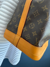 Lade das Bild in den Galerie-Viewer, LOUIS VUITTON NOÉ GRANDE