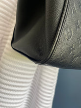 Lade das Bild in den Galerie-Viewer, LOUIS VUITTON TROCADERO