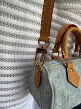Lade das Bild in den Galerie-Viewer, LOUIS VUITTON NANO SPEEDY DENIM