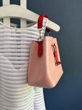 Lade das Bild in den Galerie-Viewer, LOUIS VUITTON NÉONOÉ BB