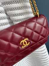 Lade das Bild in den Galerie-Viewer, CHANEL WOC