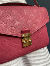 Lade das Bild in den Galerie-Viewer, LOUIS VUITTON MÉTIS EMPREINTE